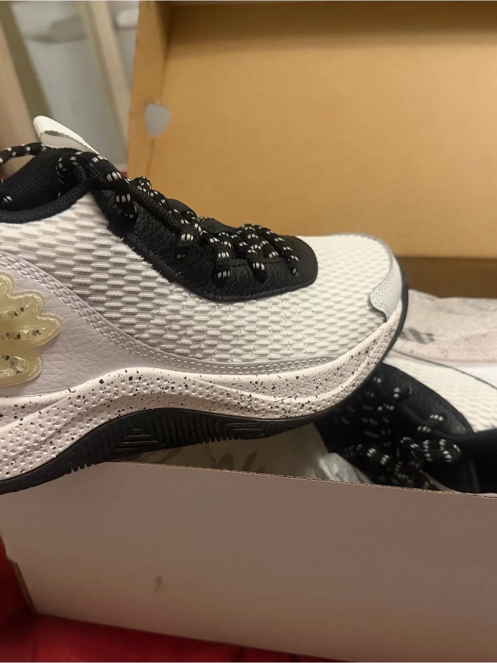 Bill Curry White and Black Kids Athletic Boots with Speckled Midsole